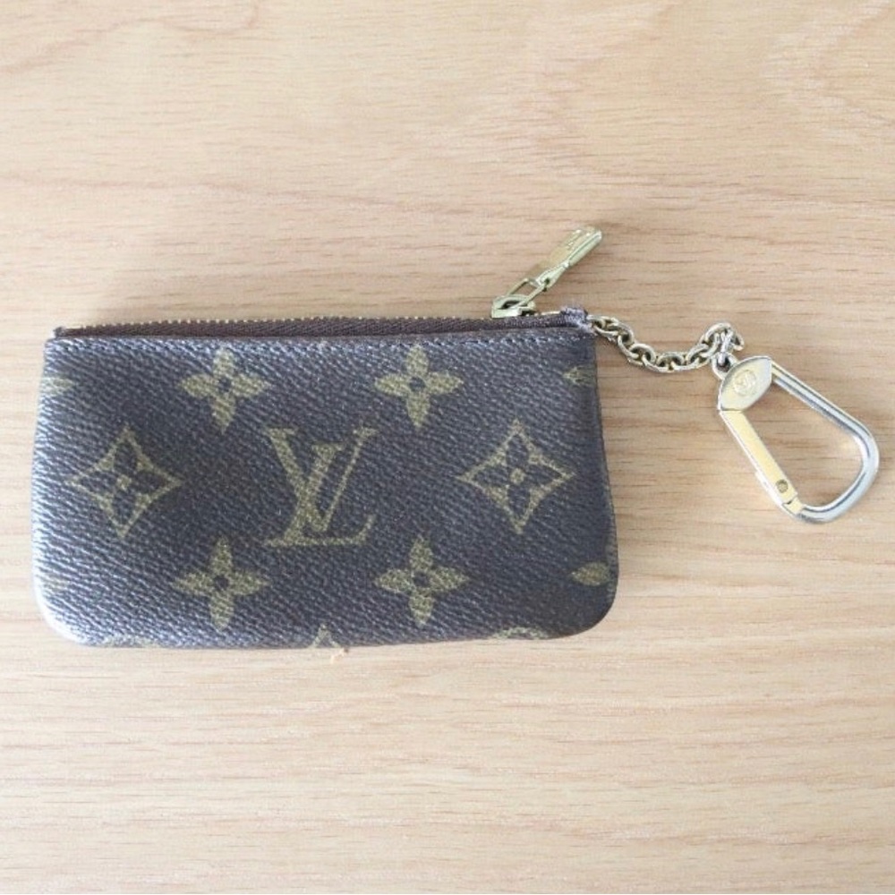 Louis Vuitton Monogram Zippered Coin Case 100% Authentic